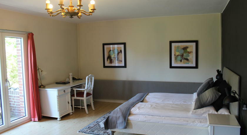 Hotel Montra 4*